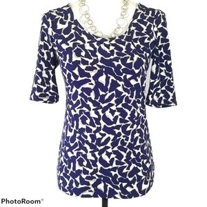 Banana Republic blue pattern short sleeves top.